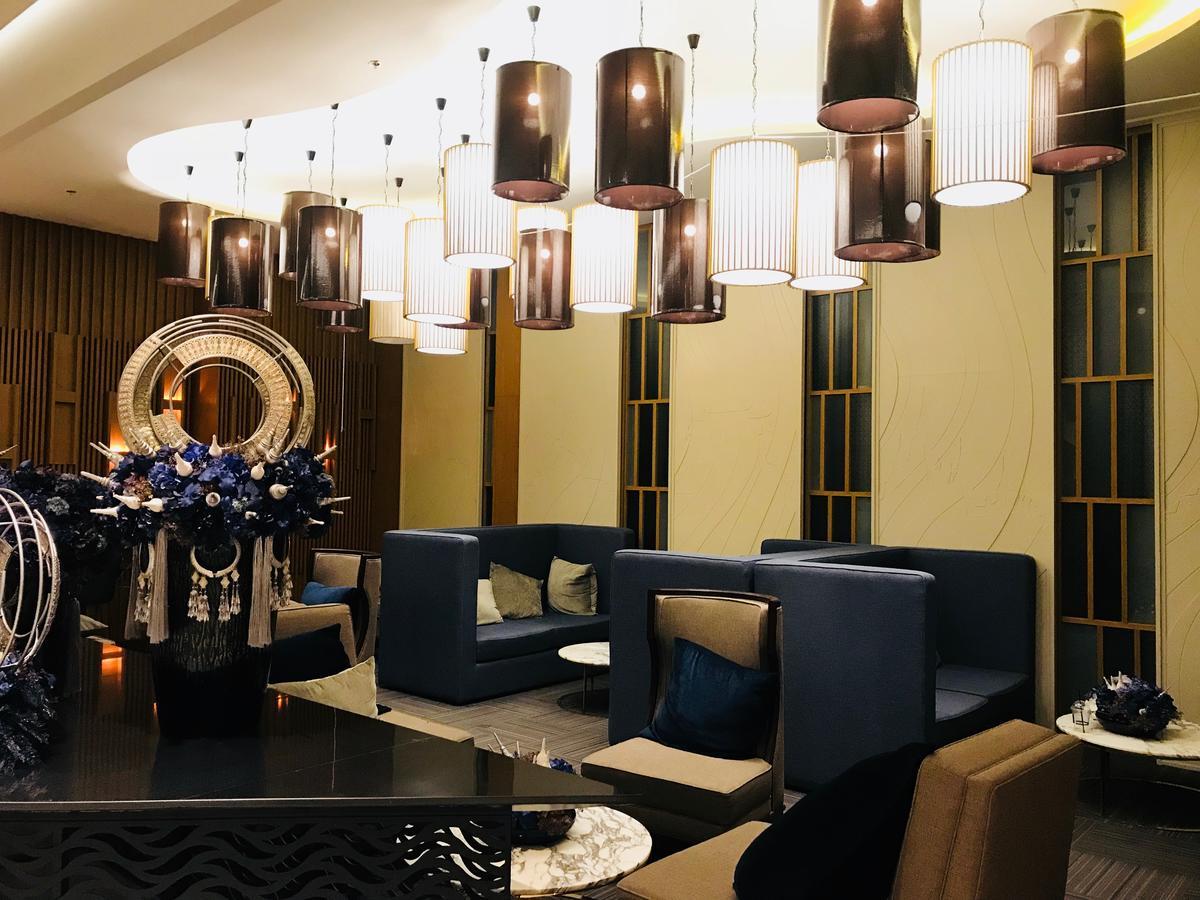 צ'יאנג מאי Astra Suites Central מראה חיצוני תמונה